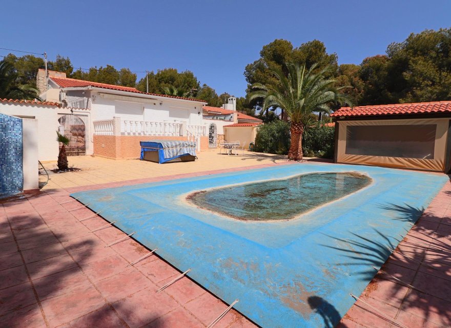 Resale - Villa - La Nucía - Pinar De Garaita