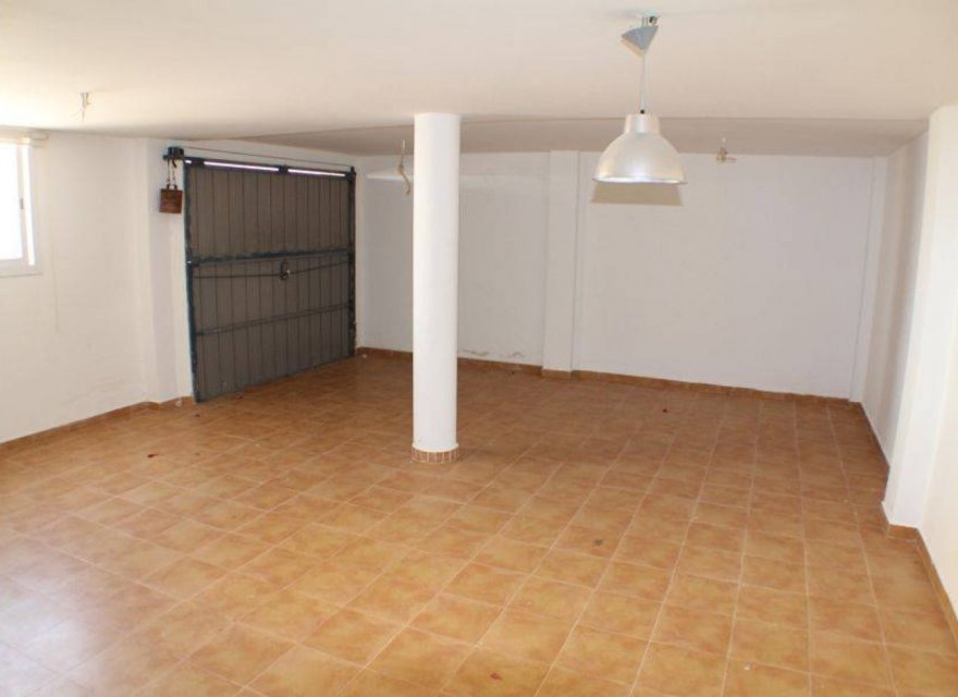 Resale - Villa - La Nucía - Urbanizaciones