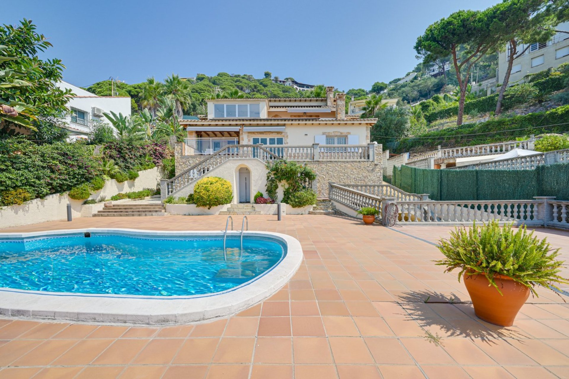 Resale - Villa - Lloret de Mar