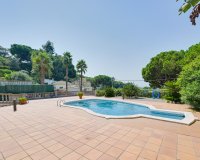 Resale - Villa - Lloret de Mar