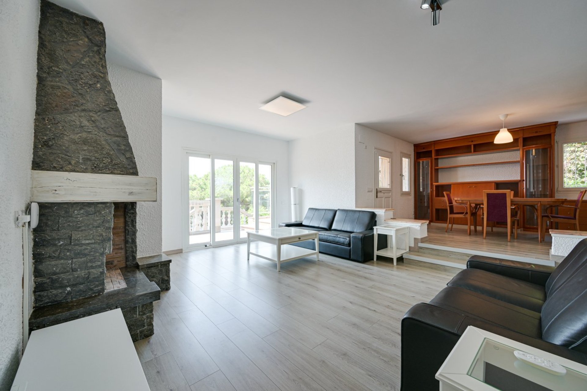 Resale - Villa - Lloret de Mar