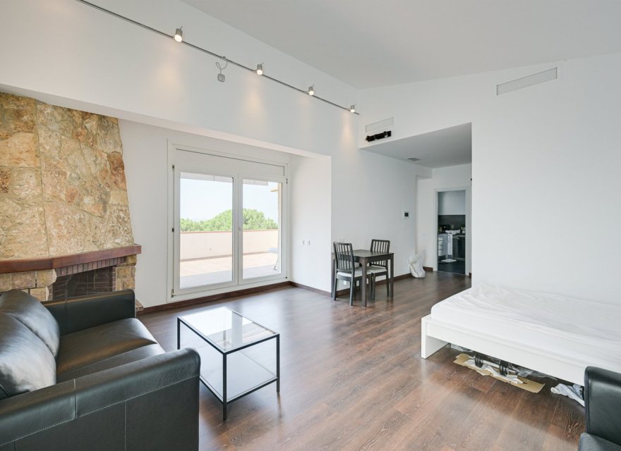 Resale - Villa - Lloret de Mar