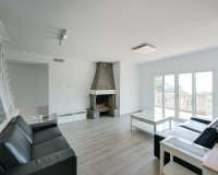 Resale - Villa - Lloret de Mar