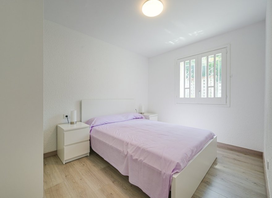 Resale - Villa - Lloret de Mar