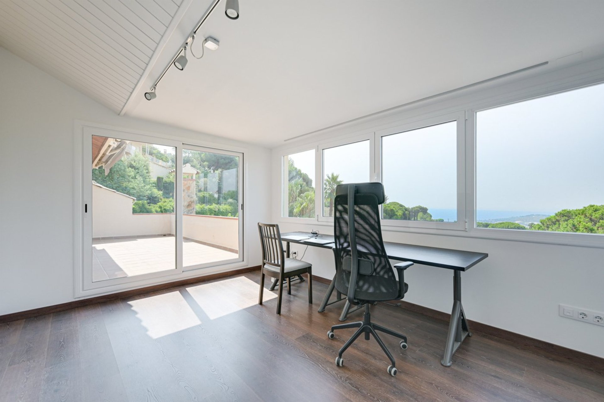 Resale - Villa - Lloret de Mar