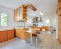 Resale - Villa - Lloret de Mar