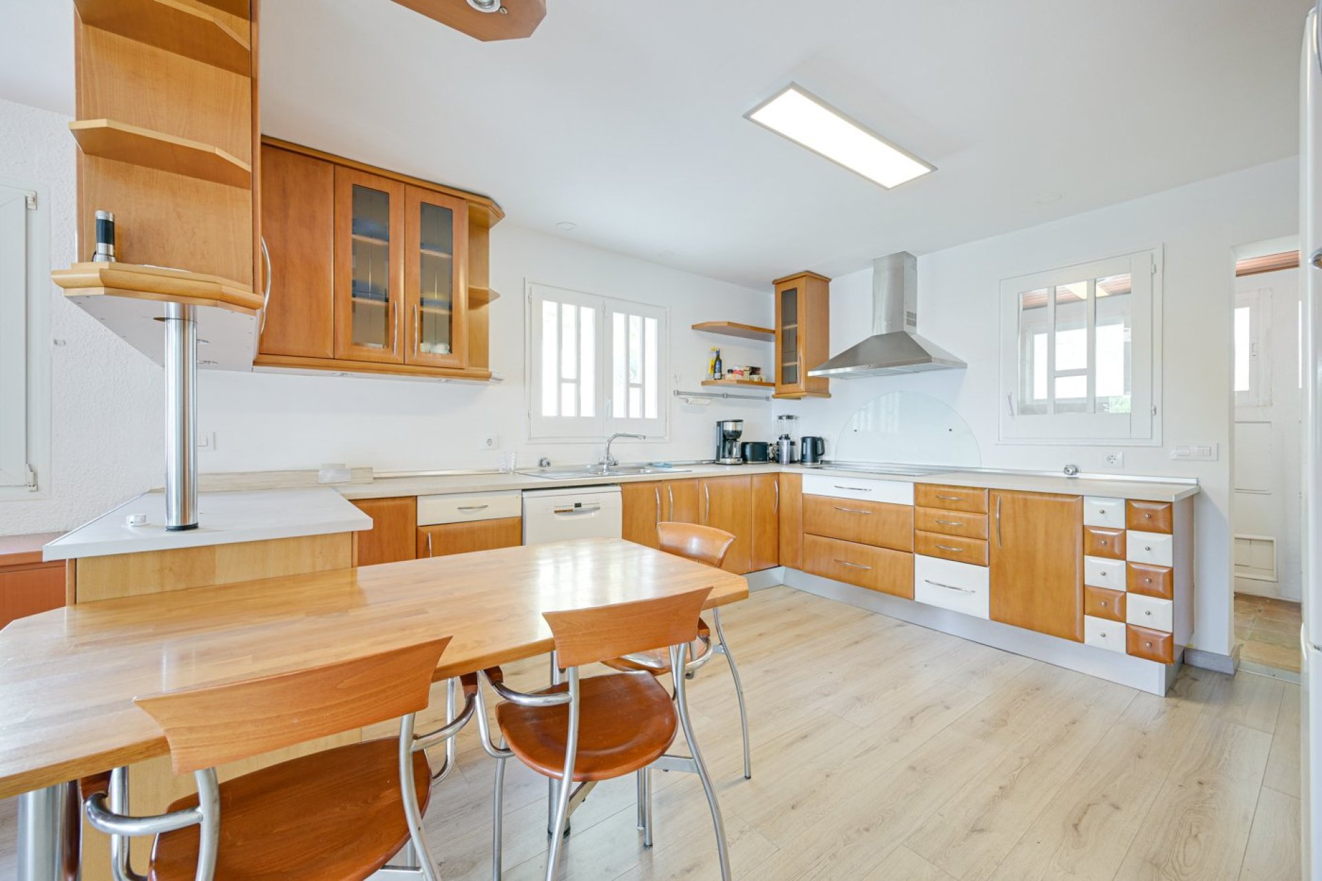 Resale - Villa - Lloret de Mar