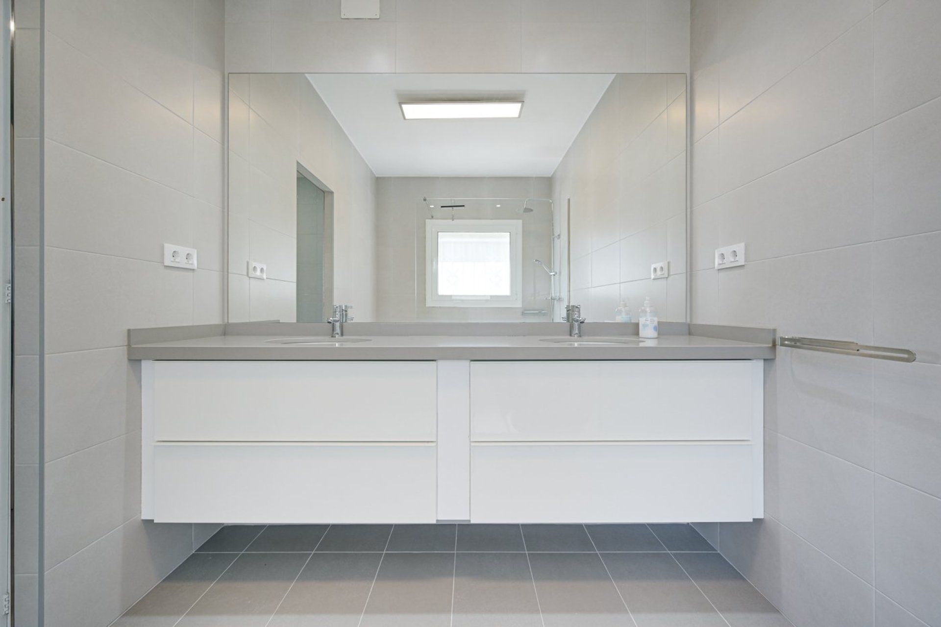 Resale - Villa - Lloret de Mar