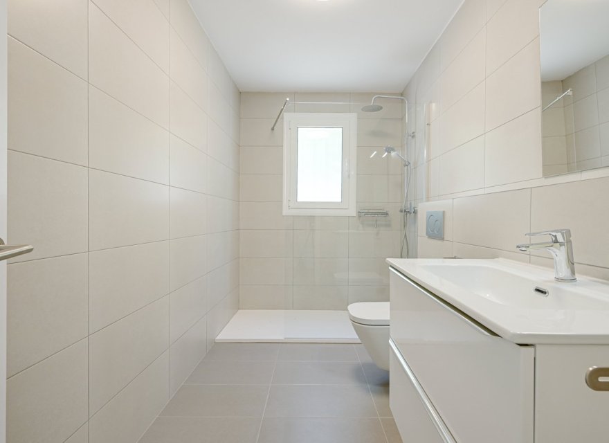 Resale - Villa - Lloret de Mar