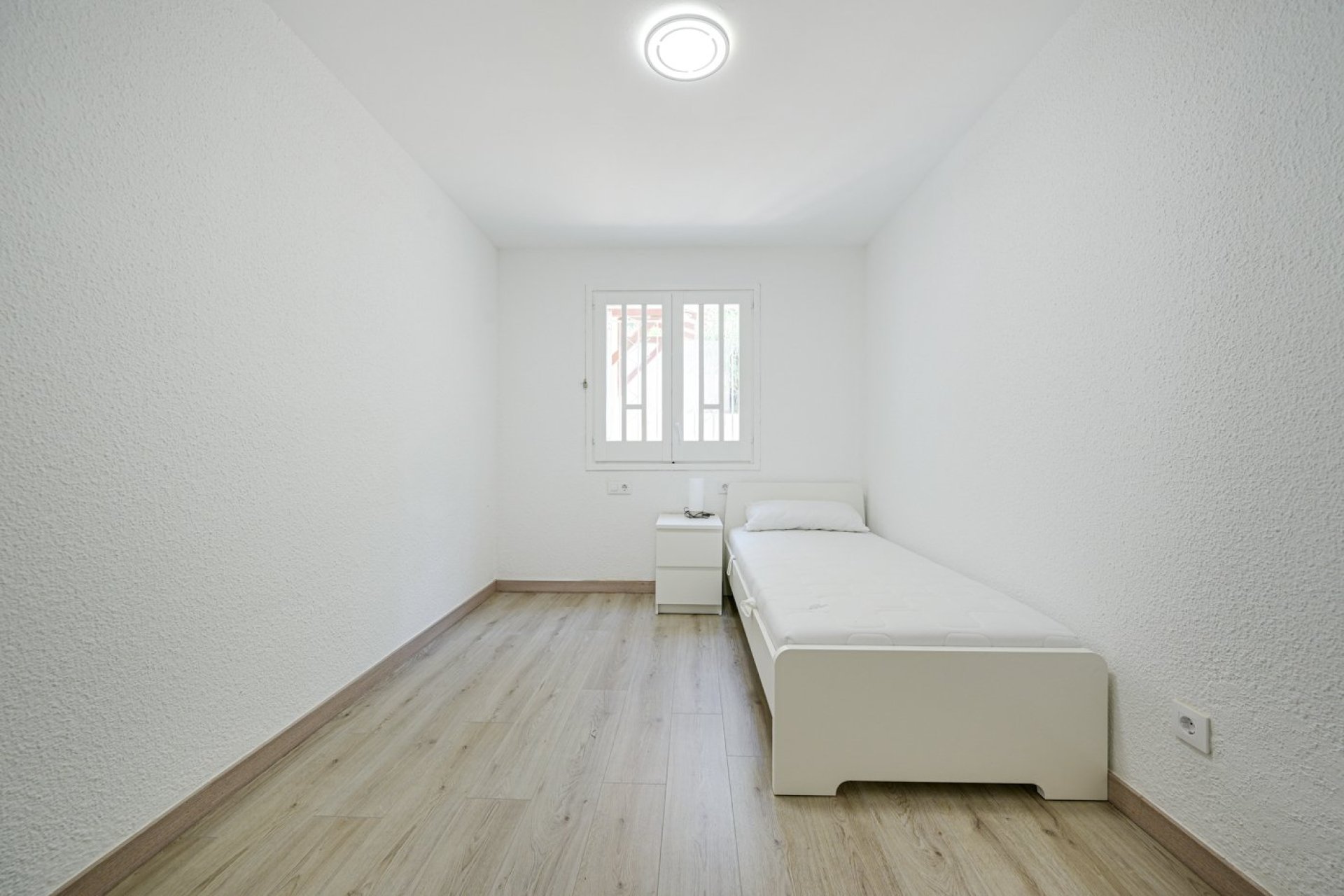 Resale - Villa - Lloret de Mar