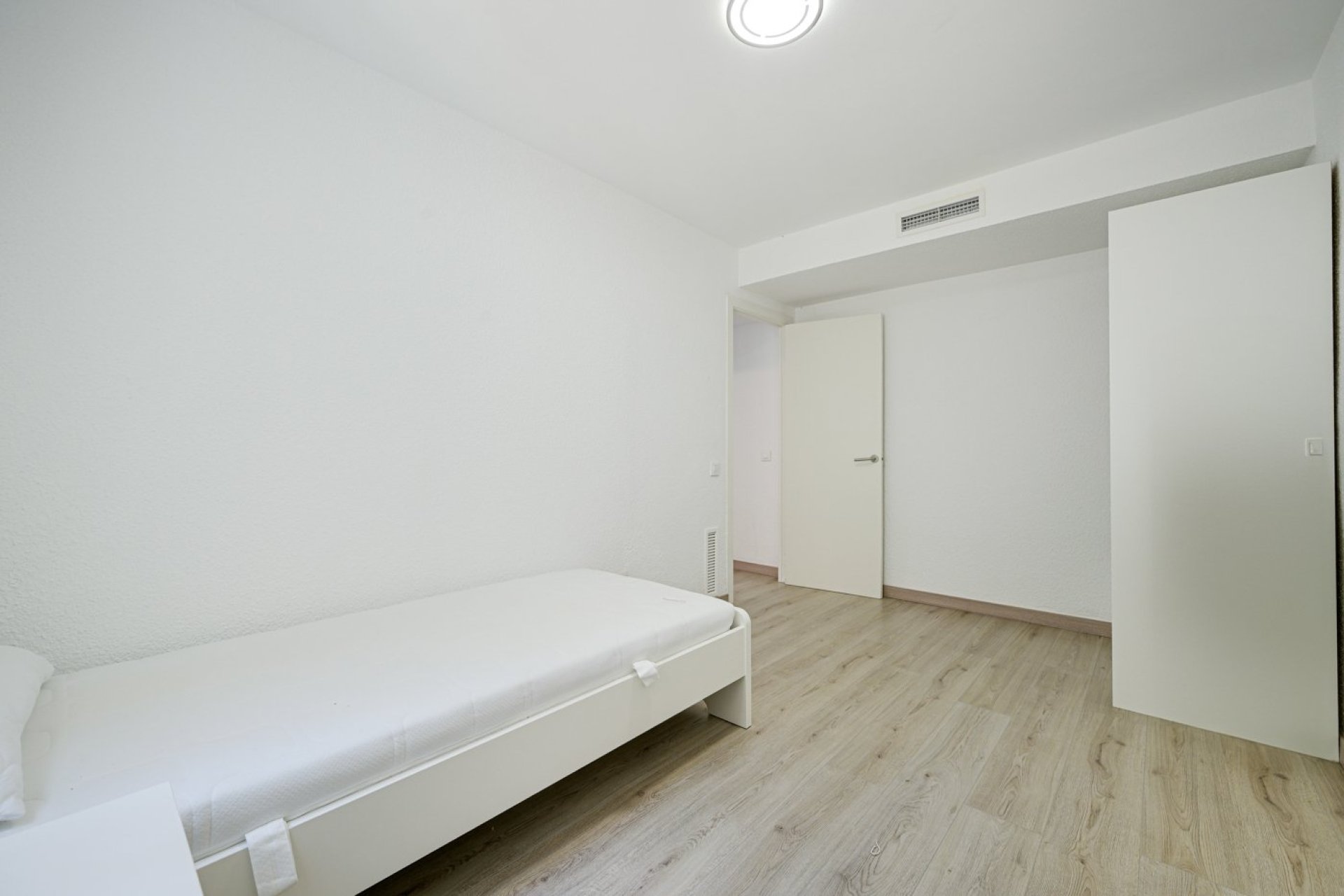 Resale - Villa - Lloret de Mar