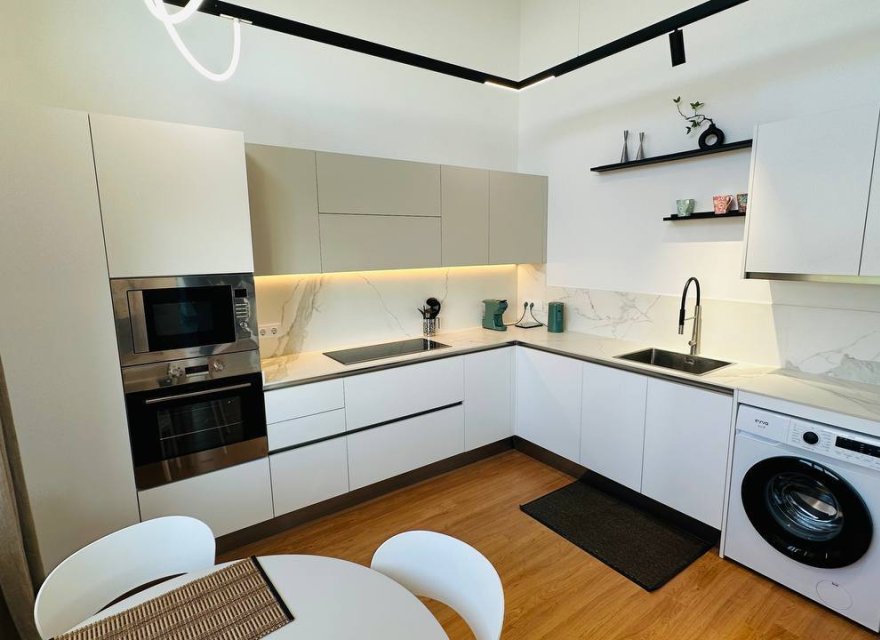 Resale - Villa - Lloret de Mar