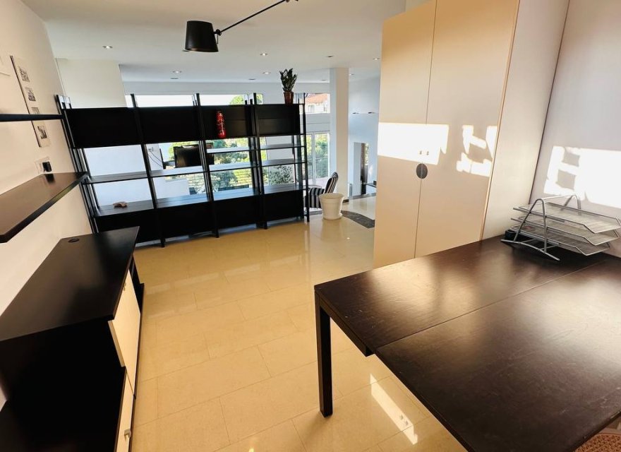 Resale - Villa - Lloret de Mar