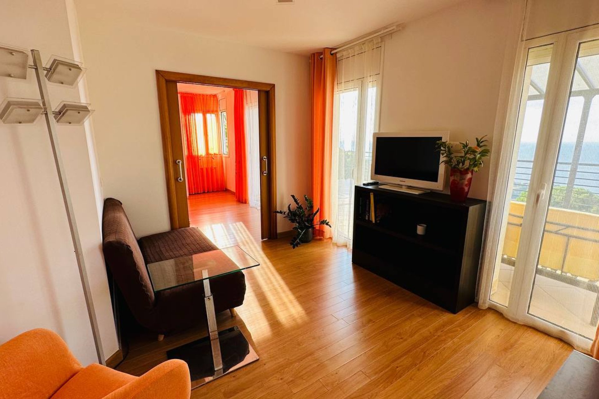 Resale - Villa - Lloret de Mar