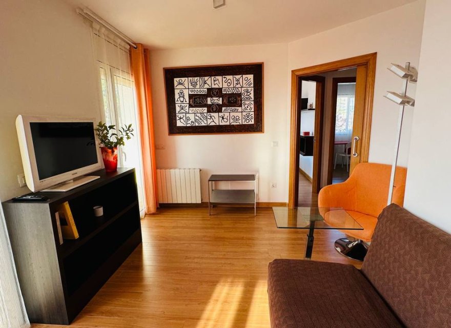 Resale - Villa - Lloret de Mar