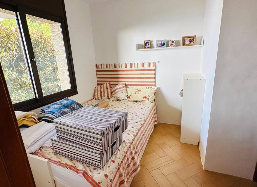 Resale - Villa - Lloret de Mar