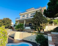 Resale - Villa - Lloret de Mar