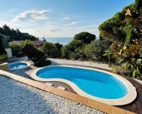 Resale - Villa - Lloret de Mar