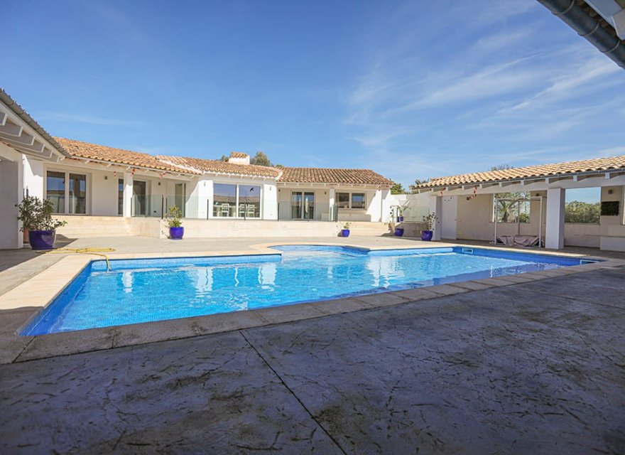 Resale - Villa - Llucmajor