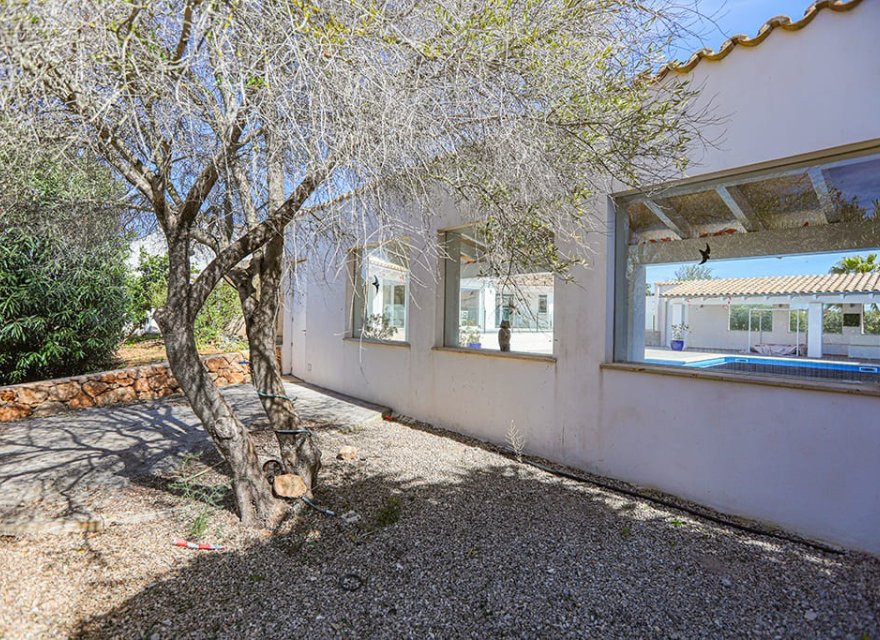 Resale - Villa - Llucmajor