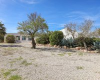 Resale - Villa - Llucmajor