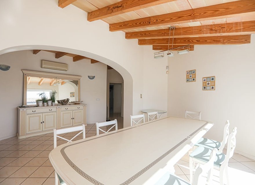 Resale - Villa - Llucmajor