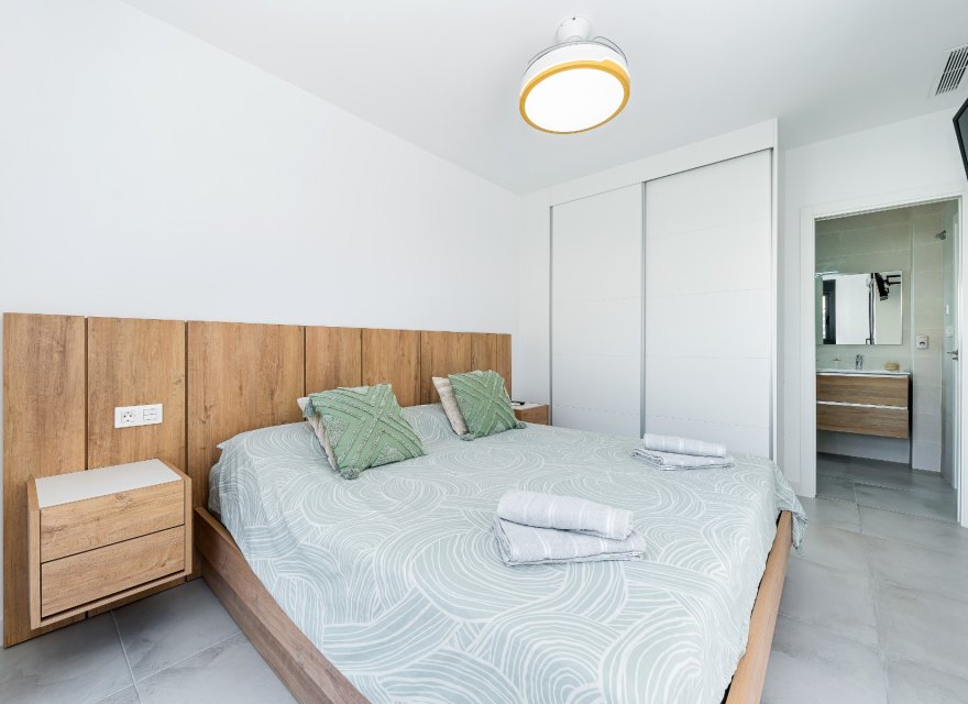 Resale - Villa - Los Montesinos