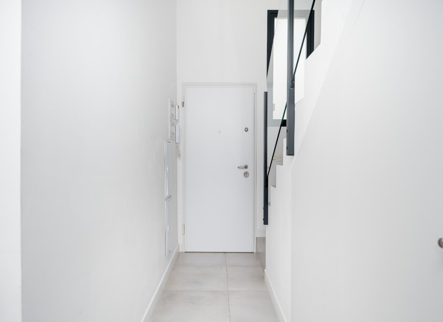 Resale - Villa - Los Montesinos