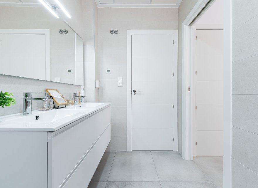 Resale - Villa - Los Montesinos