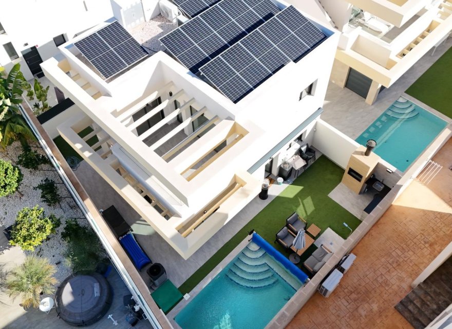 Resale - Villa - Los Montesinos