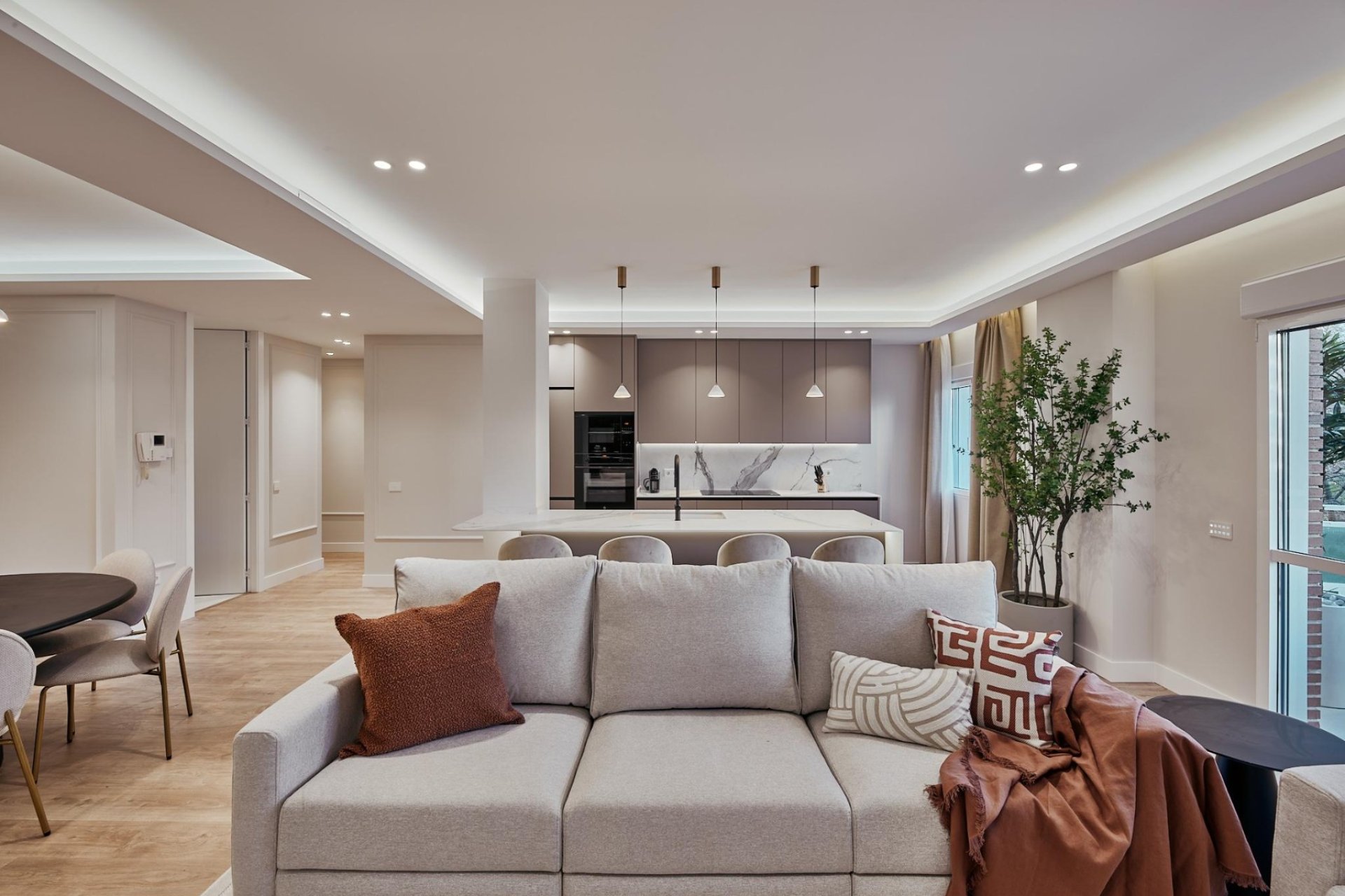 Resale - Villa - Madrid