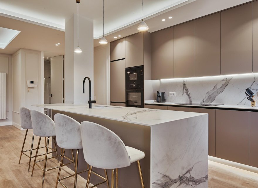 Resale - Villa - Madrid