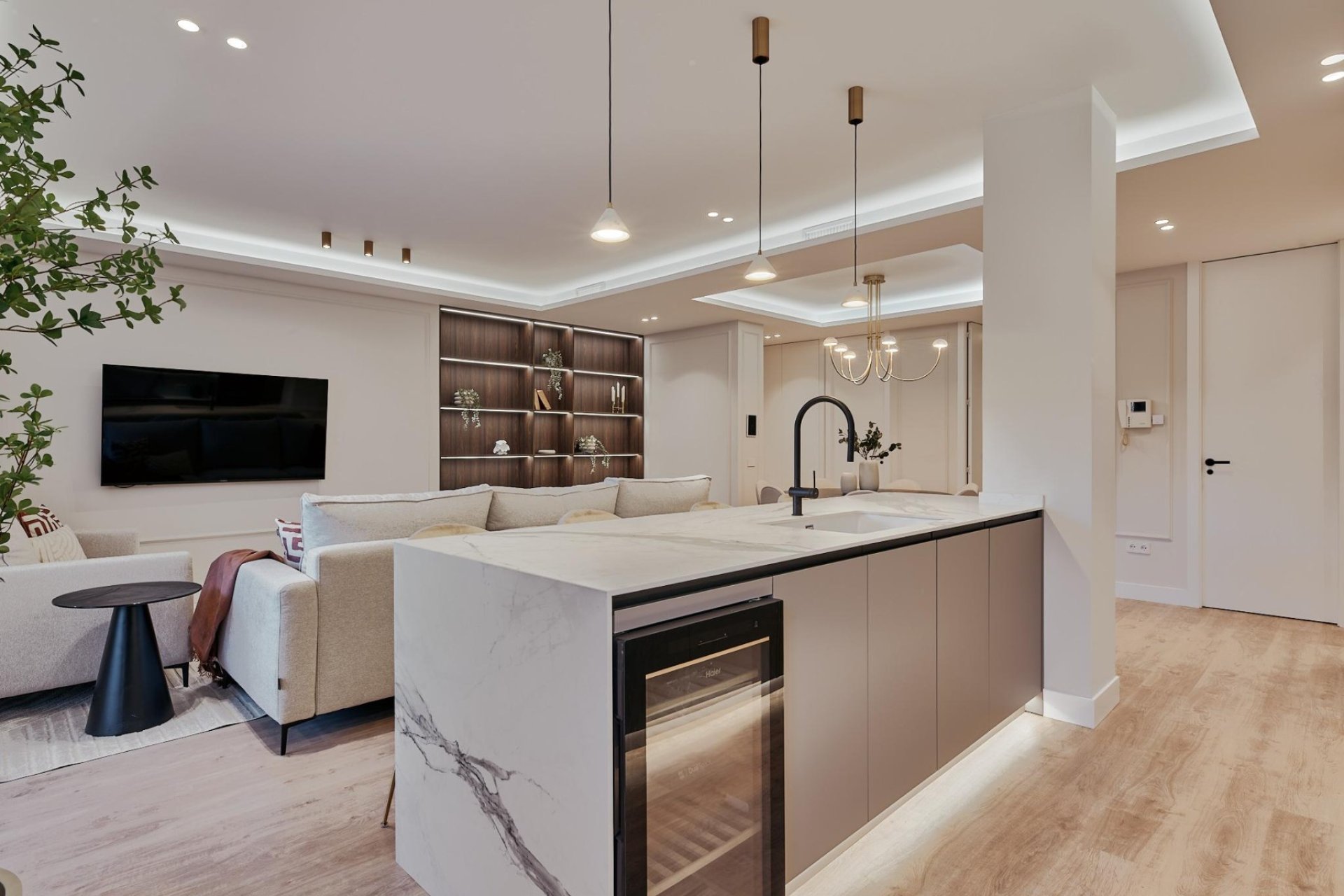 Resale - Villa - Madrid