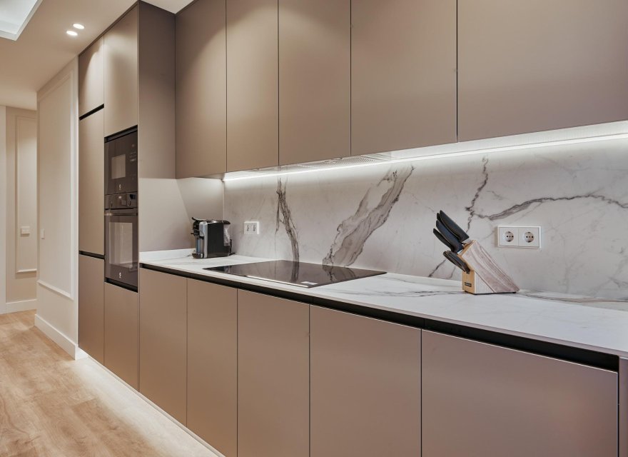 Resale - Villa - Madrid