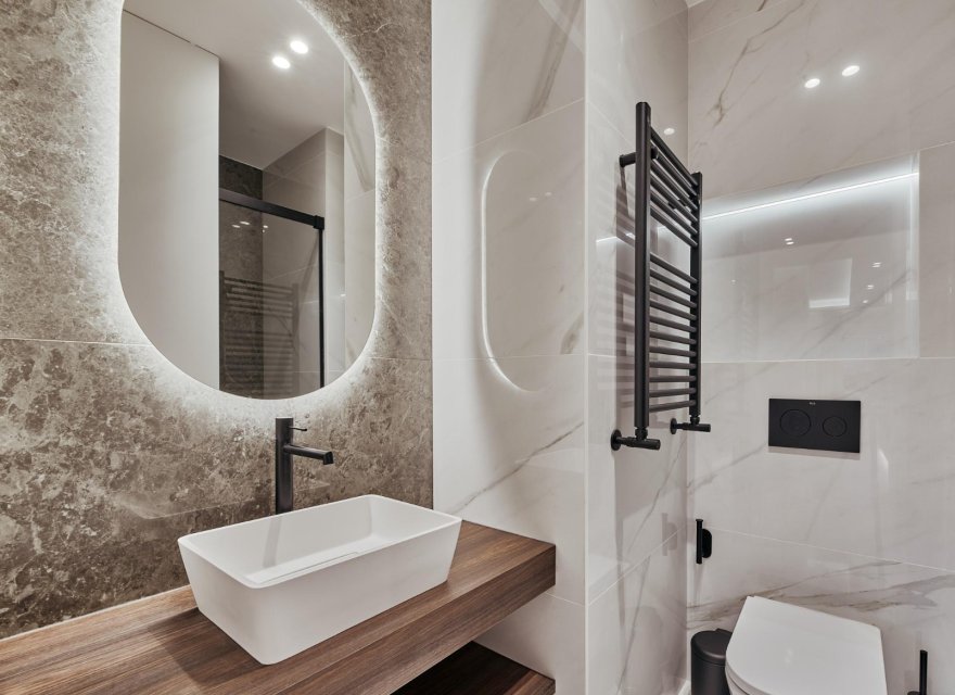 Resale - Villa - Madrid