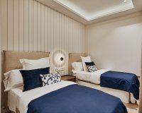 Resale - Villa - Madrid