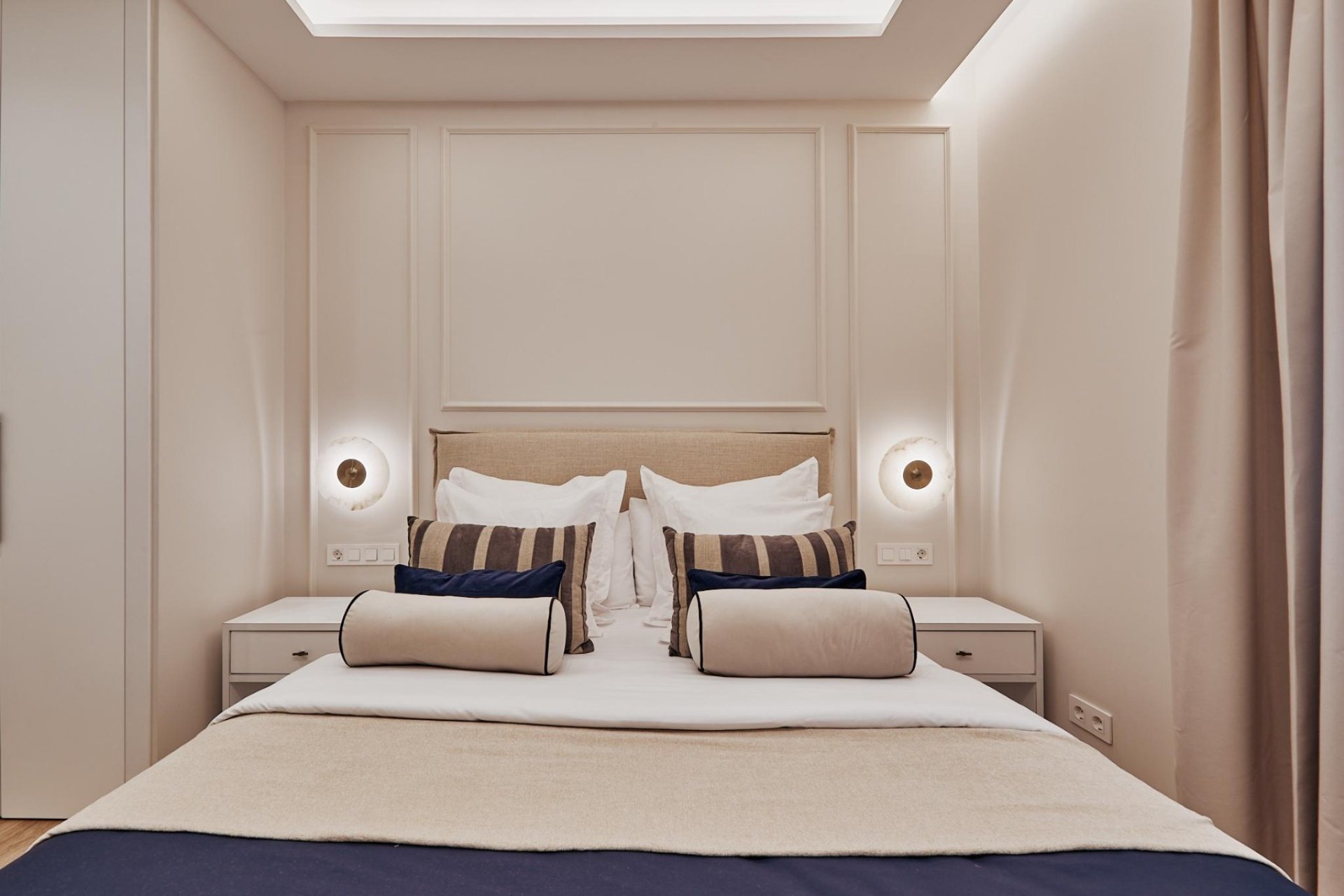 Resale - Villa - Madrid