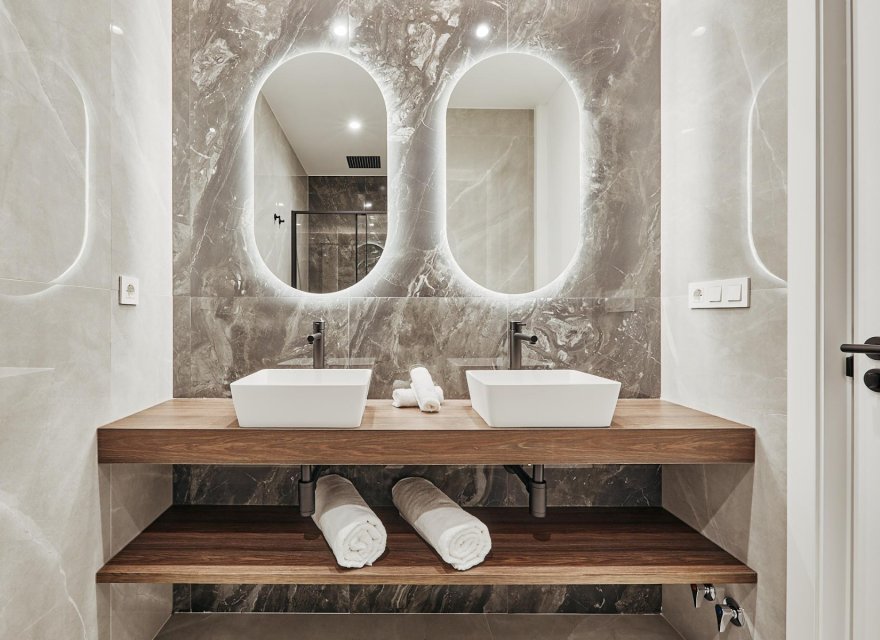 Resale - Villa - Madrid