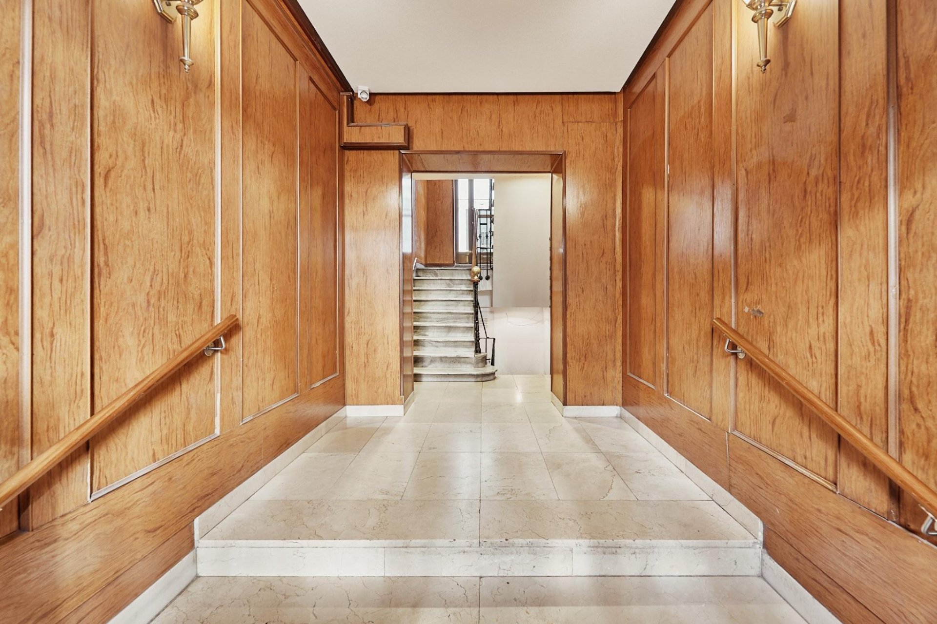 Resale - Villa - Madrid