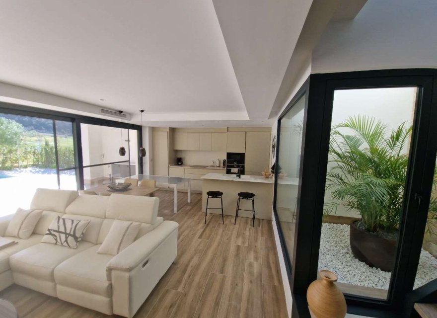 Resale - Villa - Monforte del Cid - Font del Llop