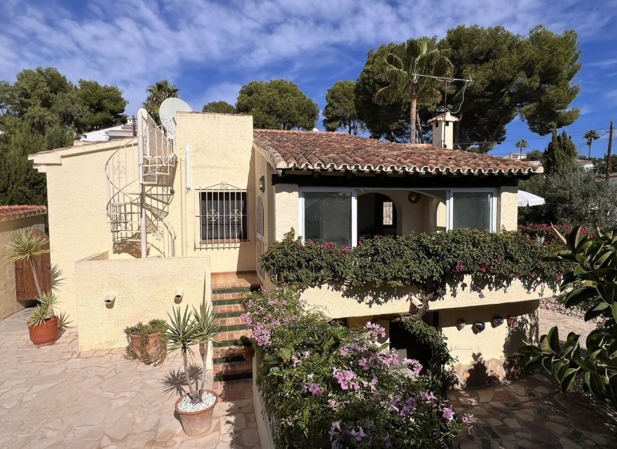 Resale - Villa - Moraira - Benimeit-Tabaira