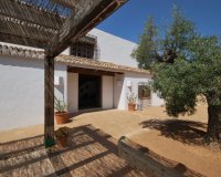 Resale - Villa - Moraira - Benimeit