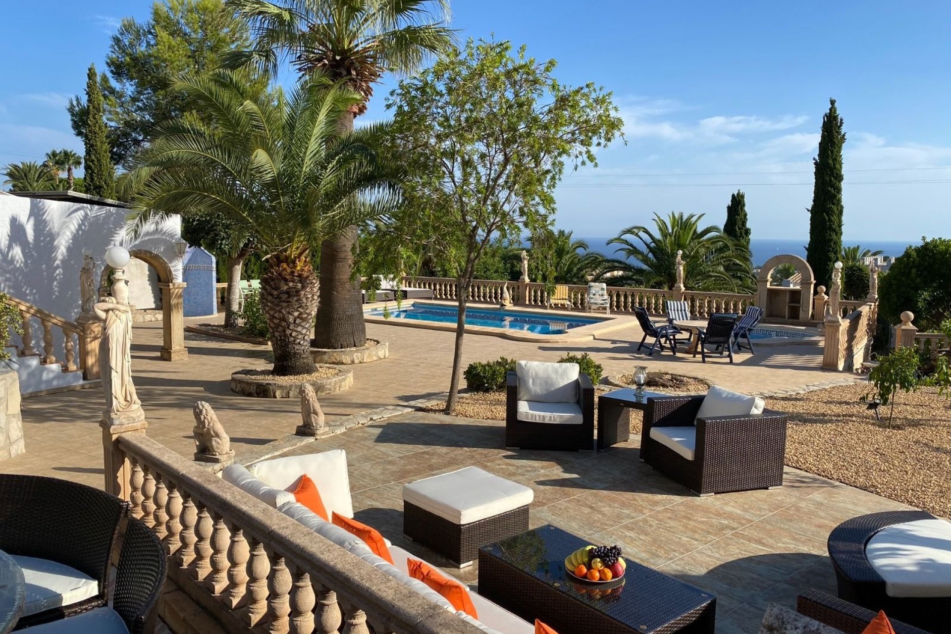 Resale - Villa - Moraira