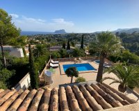 Resale - Villa - Moraira