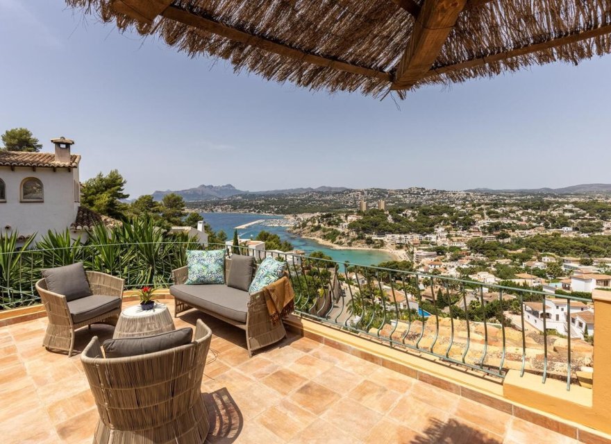 Resale - Villa - Moraira