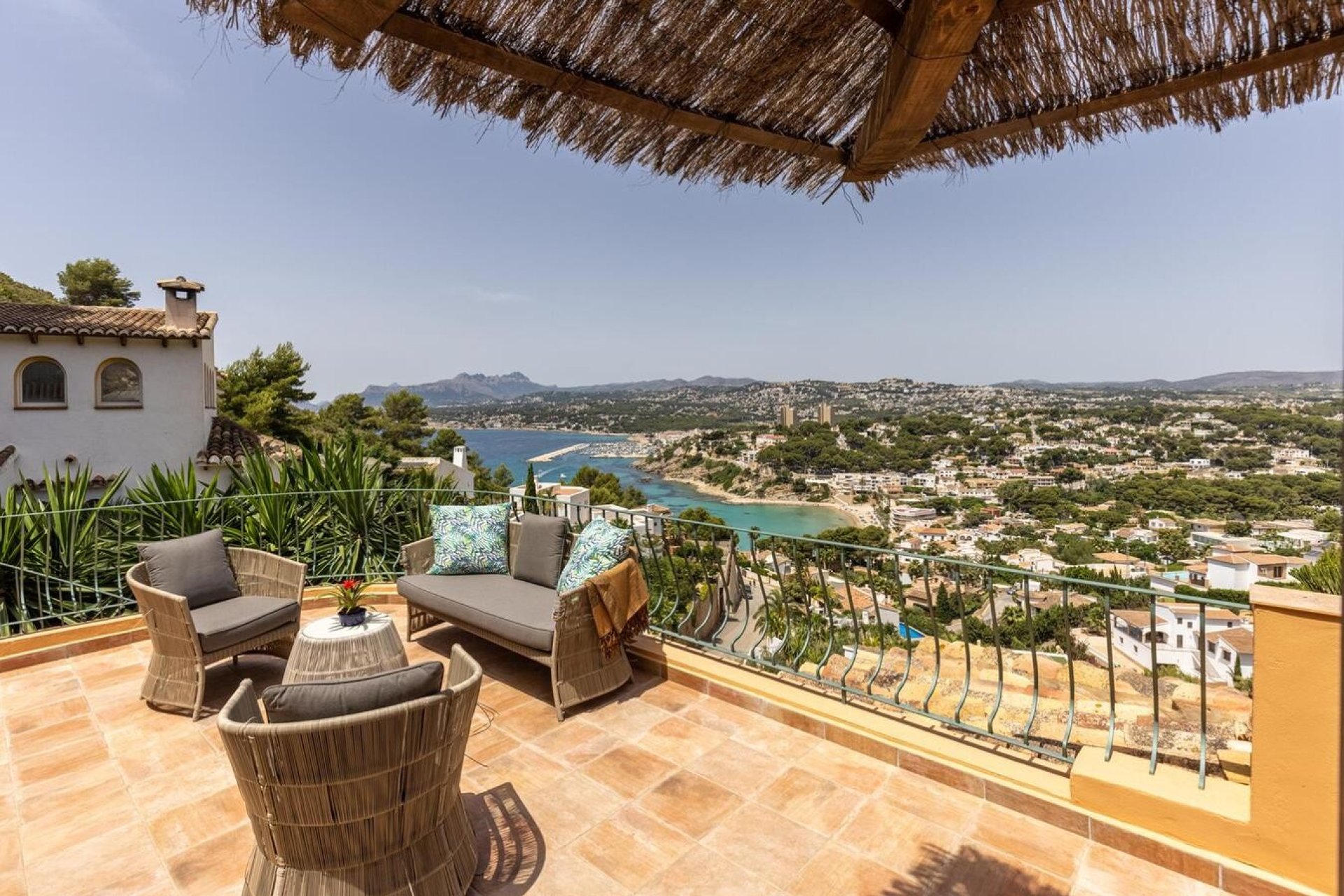 Resale - Villa - Moraira