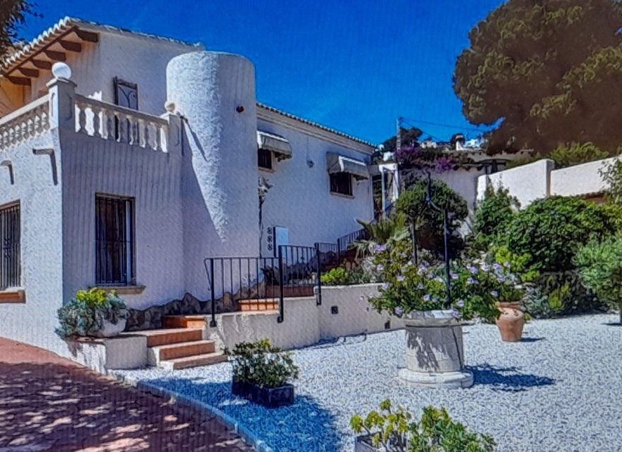 Resale - Villa - Moraira
