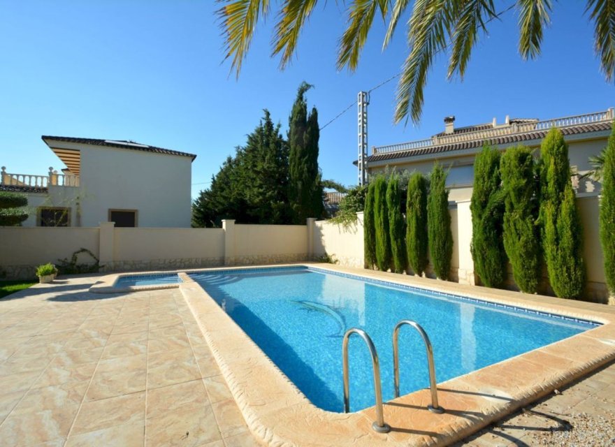 Resale - Villa - Orihuela Costa - Cabo Roig