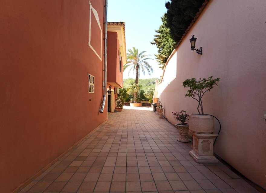 Resale - Villa - Orihuela Costa - Campoamor