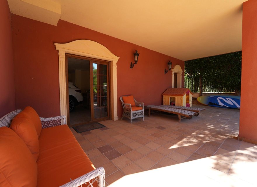 Resale - Villa - Orihuela Costa - Campoamor